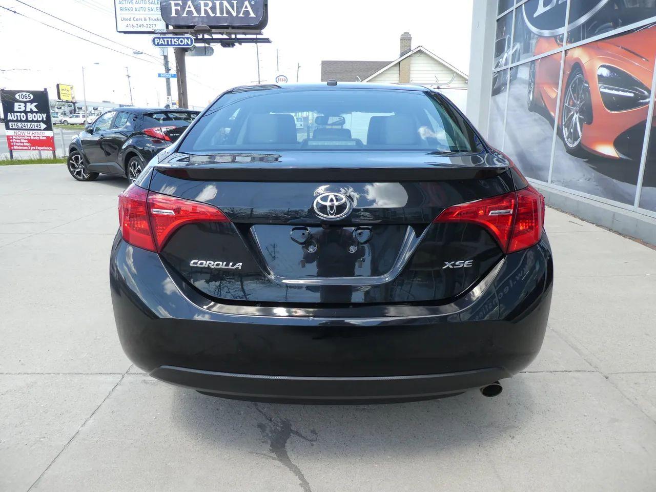 2017 Toyota Corolla XSE-4