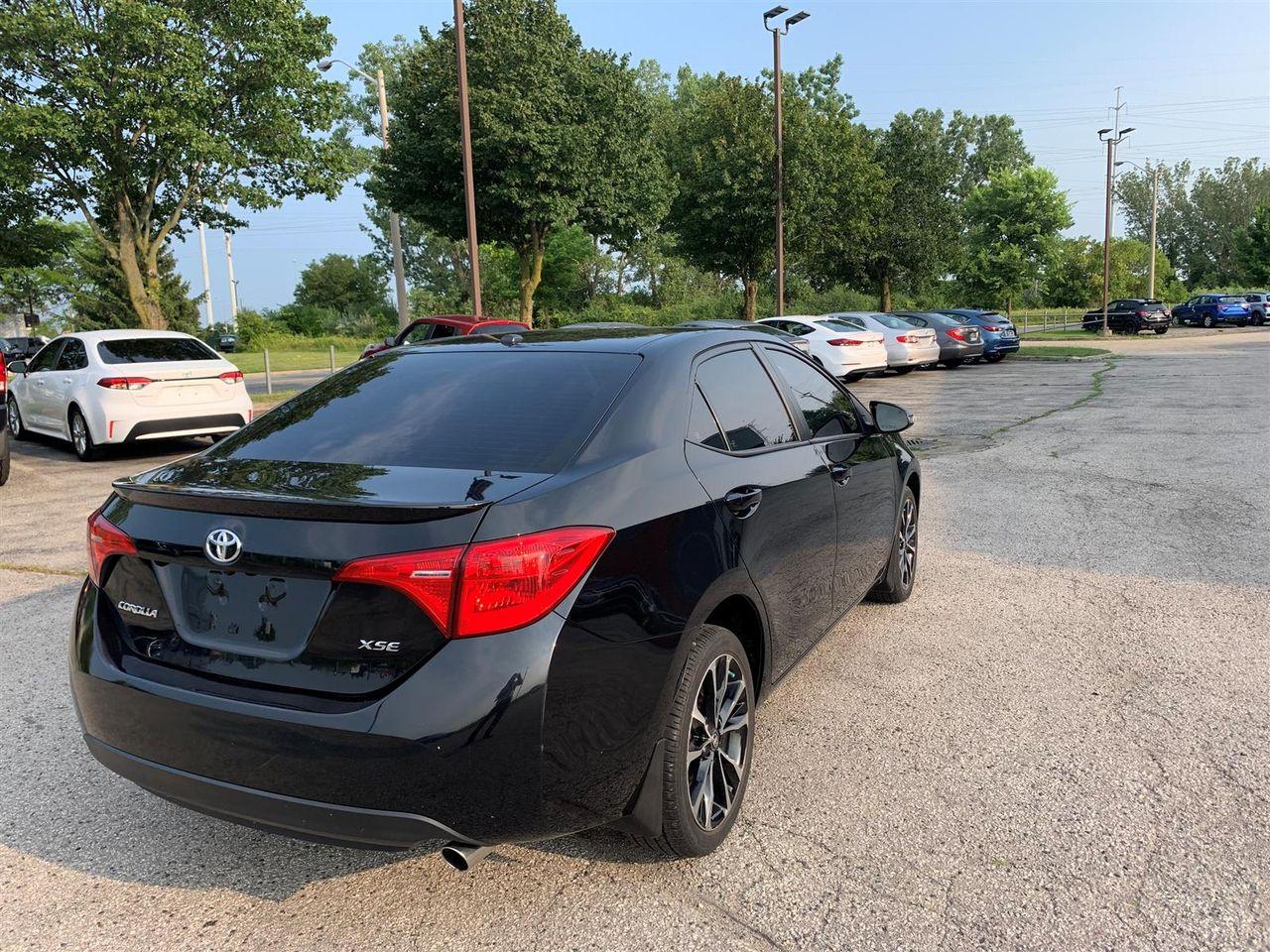 2017 Toyota Corolla XSE-4