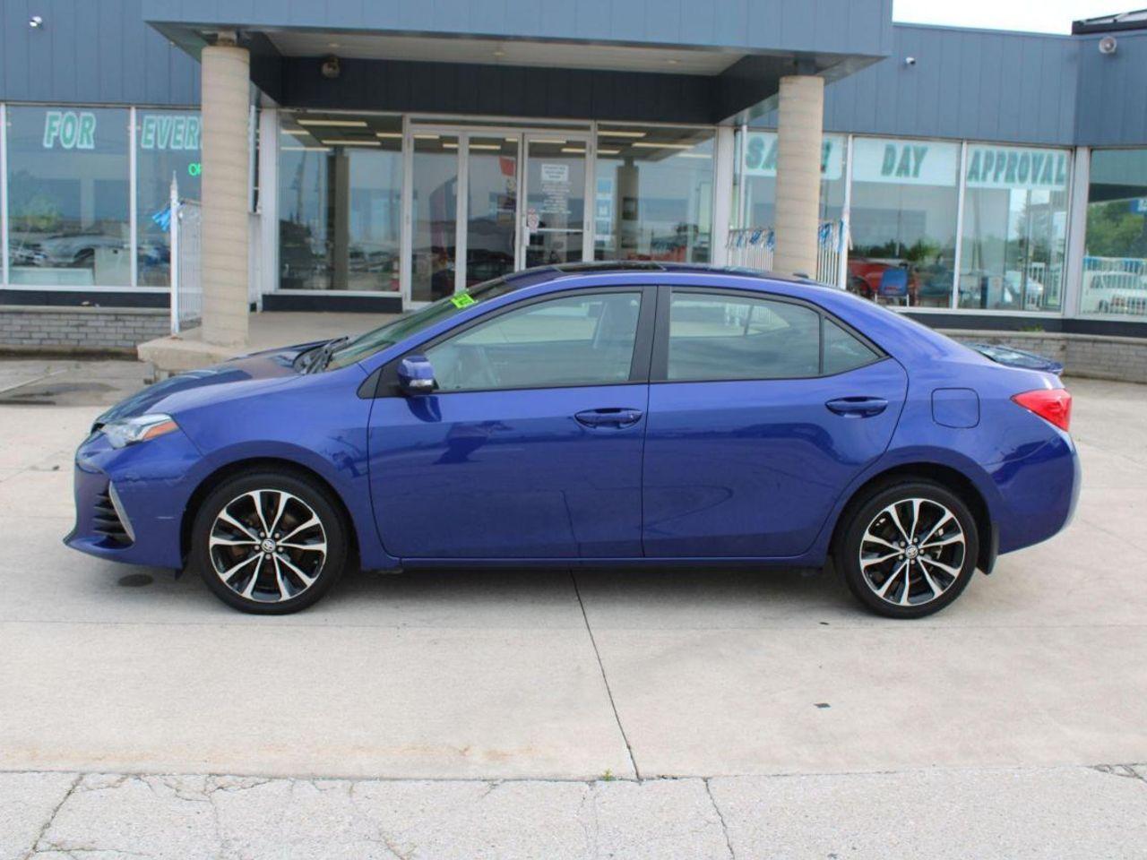 2017 Toyota Corolla XSE-3