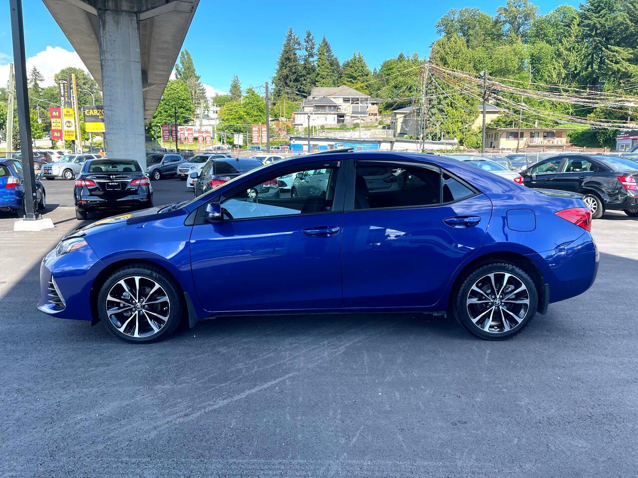 2017 Toyota Corolla XSE-2
