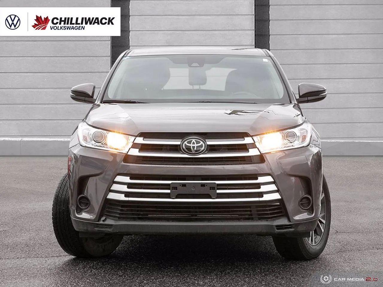 2017 Toyota Highlander LE-1