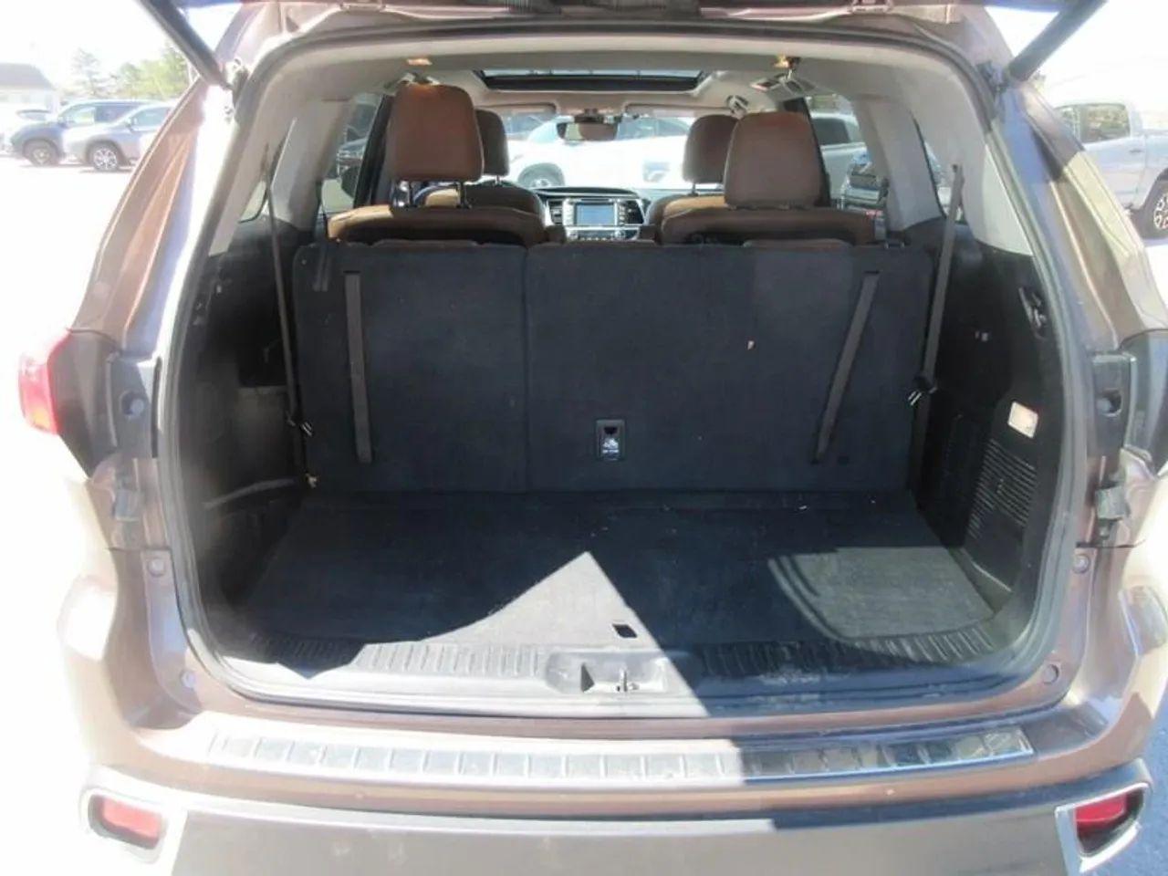 2017 Toyota Highlander Limited-4