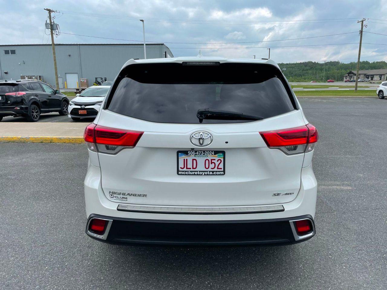 2017 Toyota Highlander XLE-4