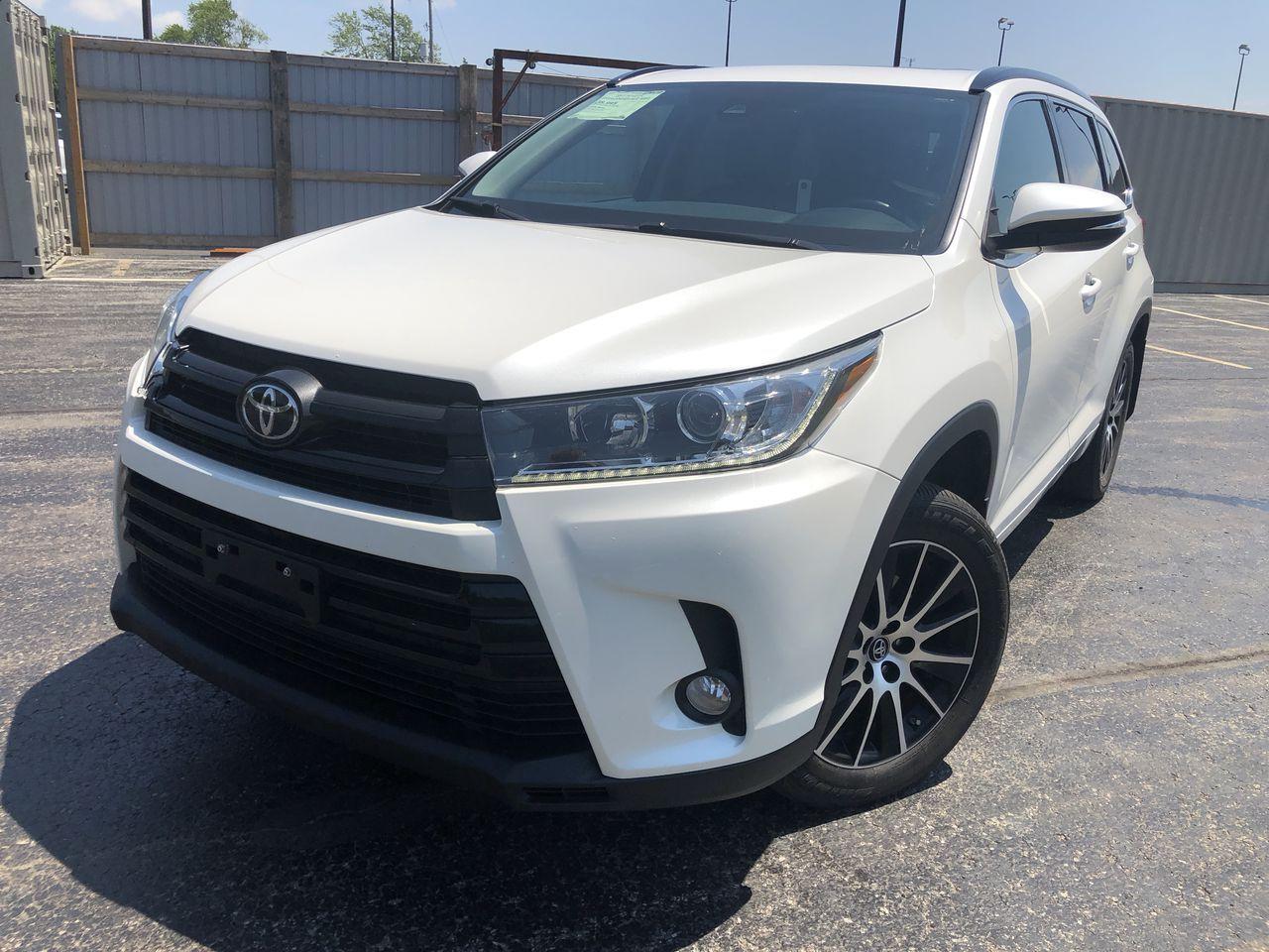 2017 Toyota Highlander XLE-0