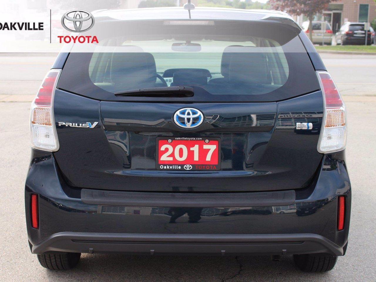 2017 Toyota Prius V Three-2