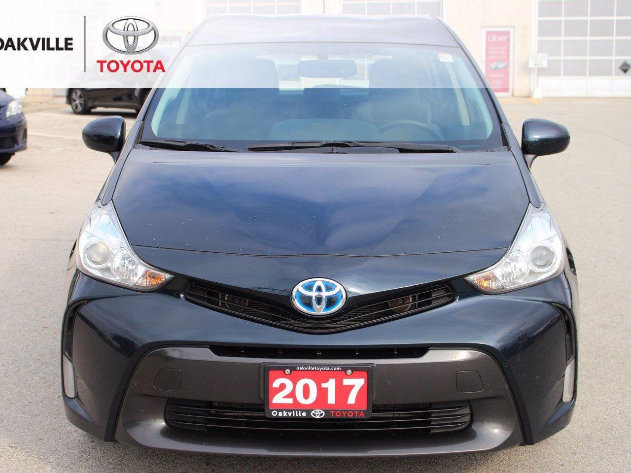 2017 Toyota Prius V Three-4