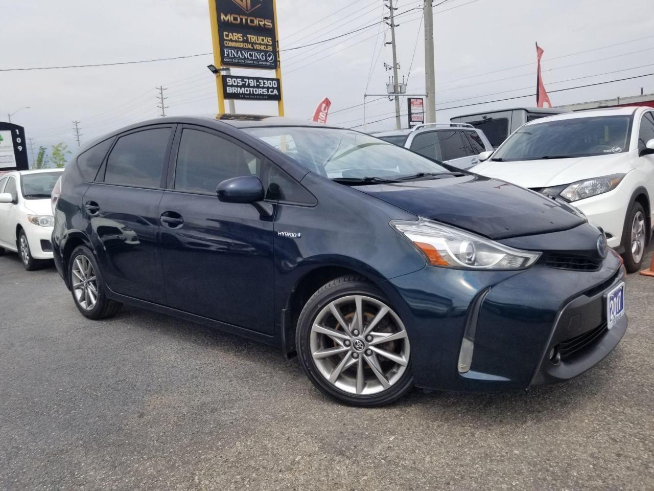 2017 Toyota Prius V V-2