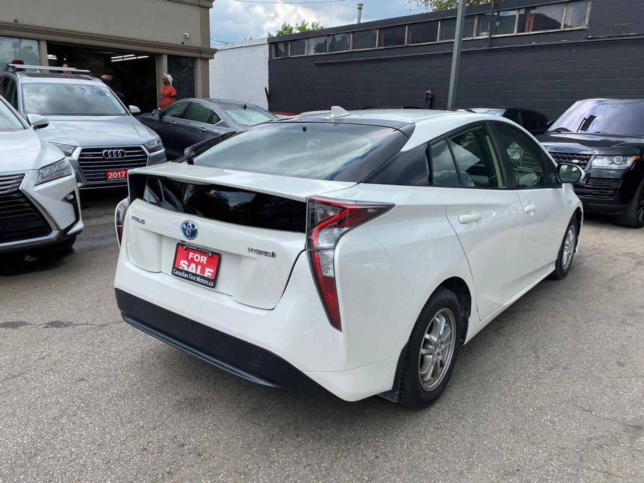 2017 Toyota Prius Hybrid-3