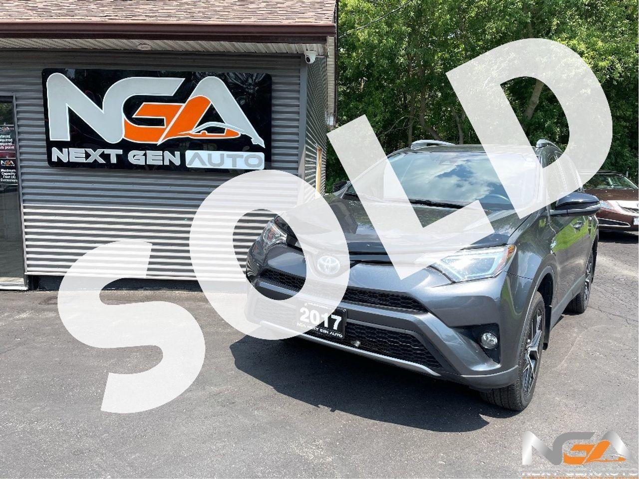 2017 Toyota RAV4 Hybrid SE-0