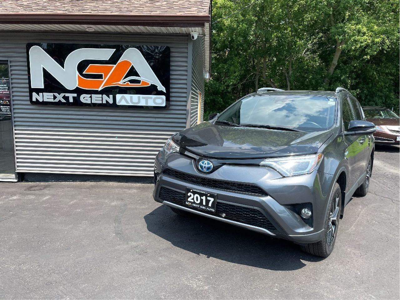 2017 Toyota RAV4 Hybrid SE-1