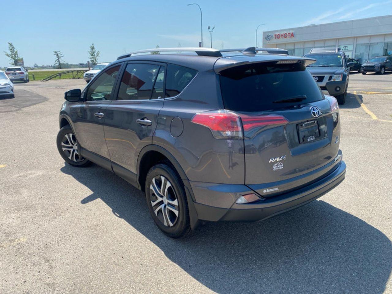 2017 Toyota RAV4 -2