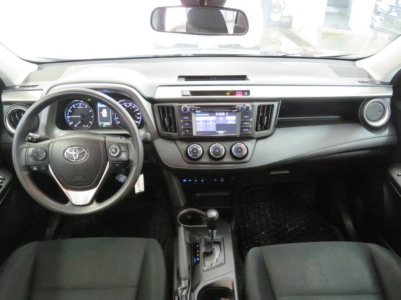 2017 Toyota RAV4 LE-2