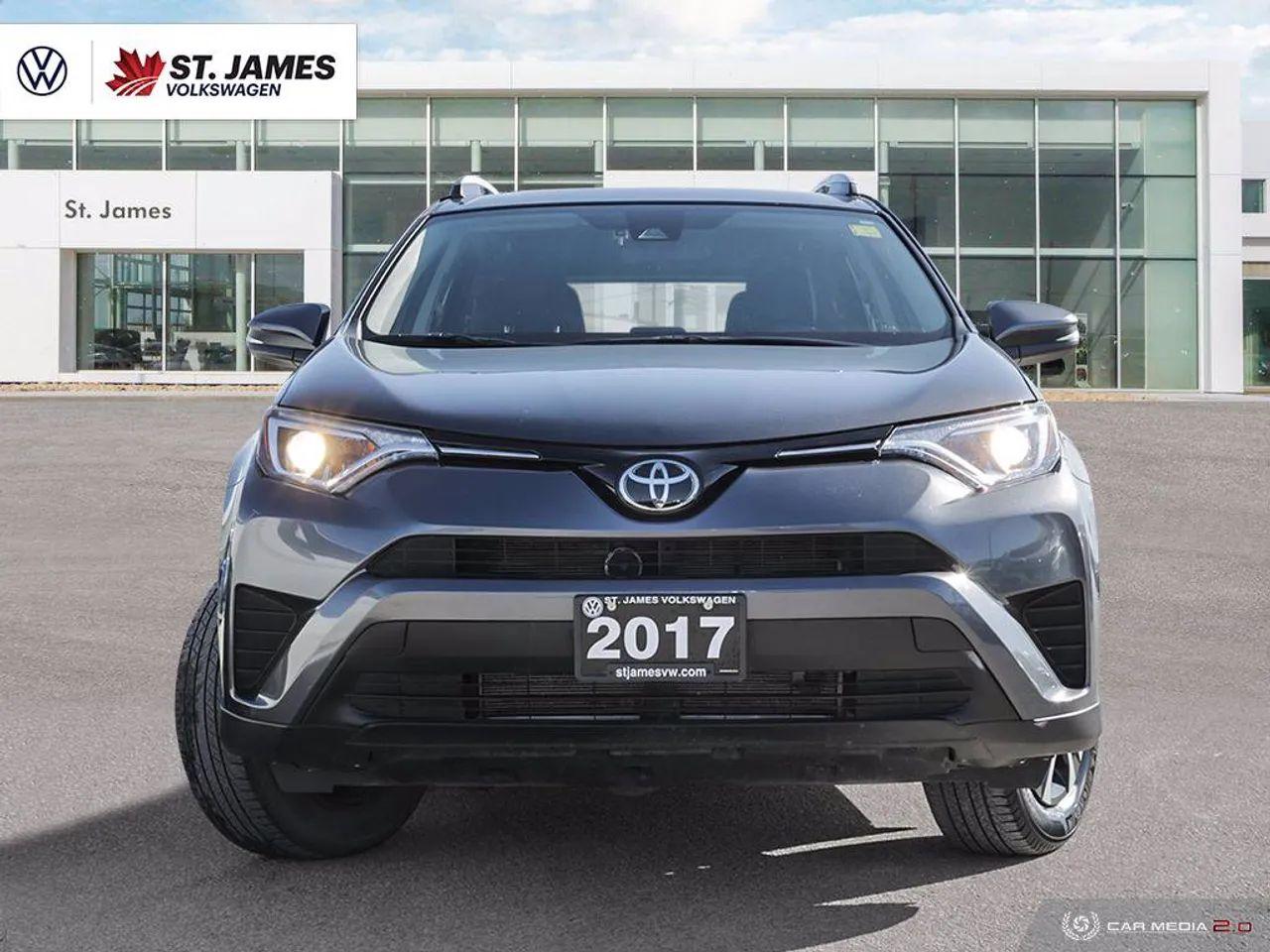 2017 Toyota RAV4 LE-2