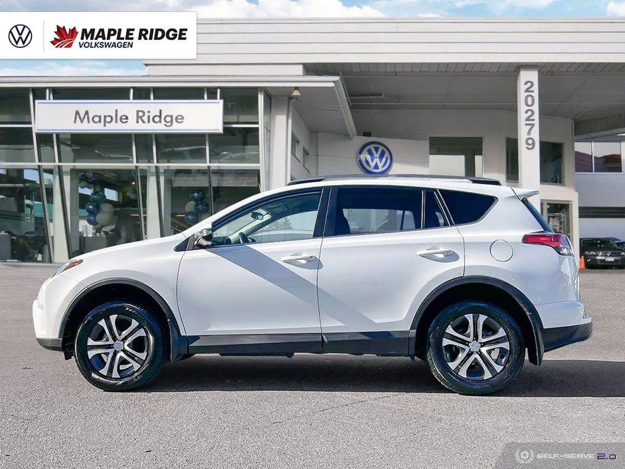 2017 Toyota RAV4 LE-2