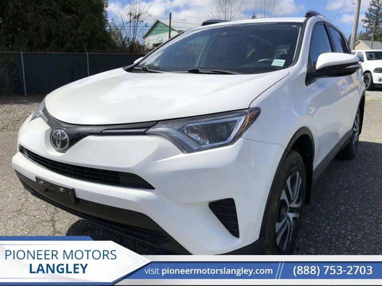 2017 Toyota RAV4 LE-0