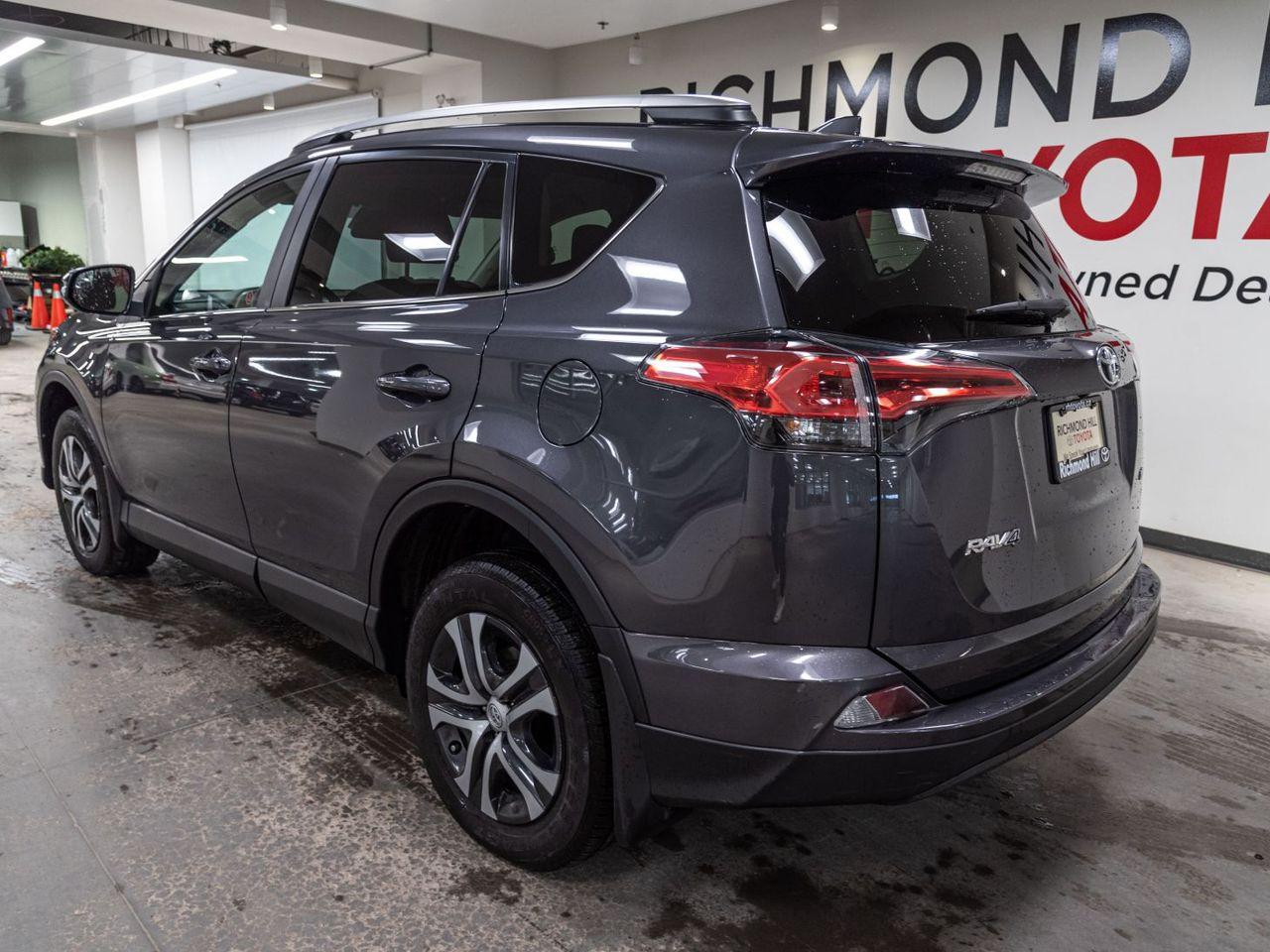 2017 Toyota RAV4 LE-4