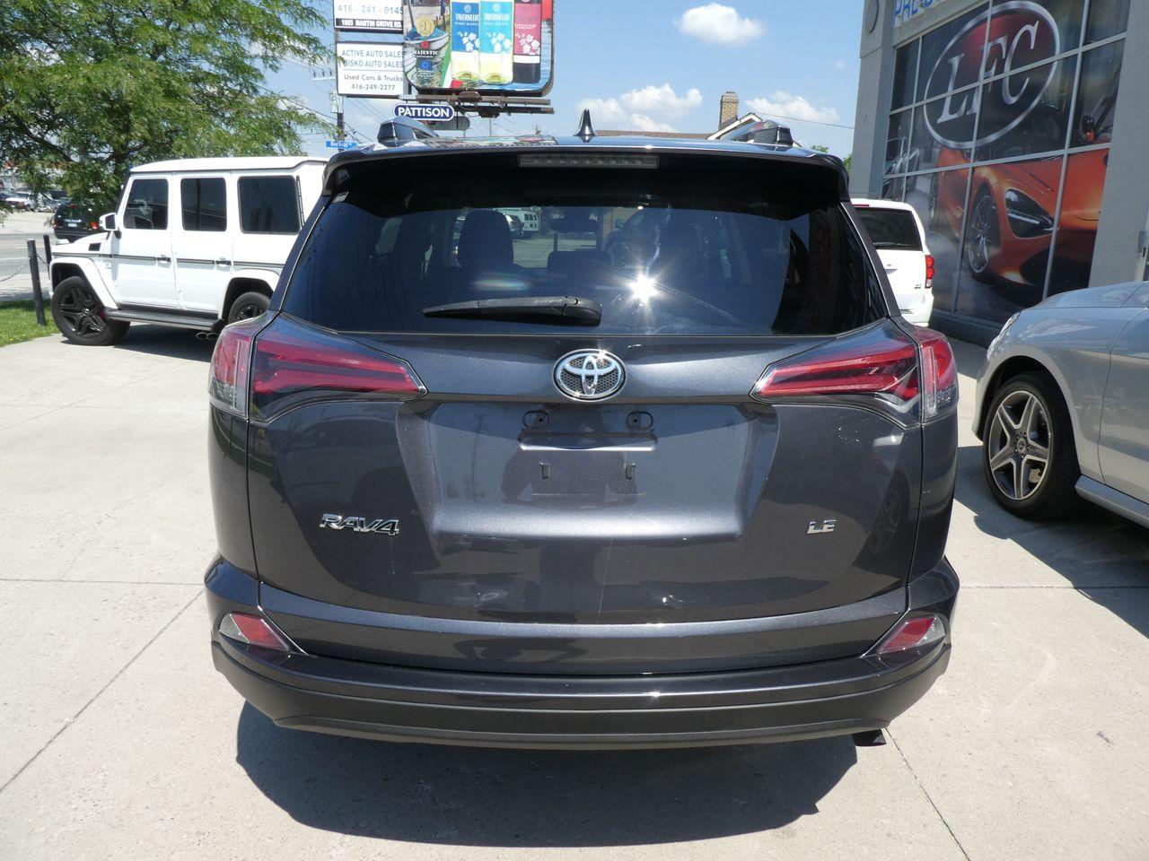 2017 Toyota RAV4 LE-2