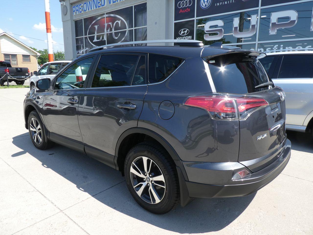 2017 Toyota RAV4 LE-3