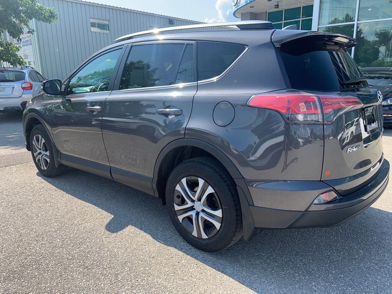 2017 Toyota RAV4 LE-3
