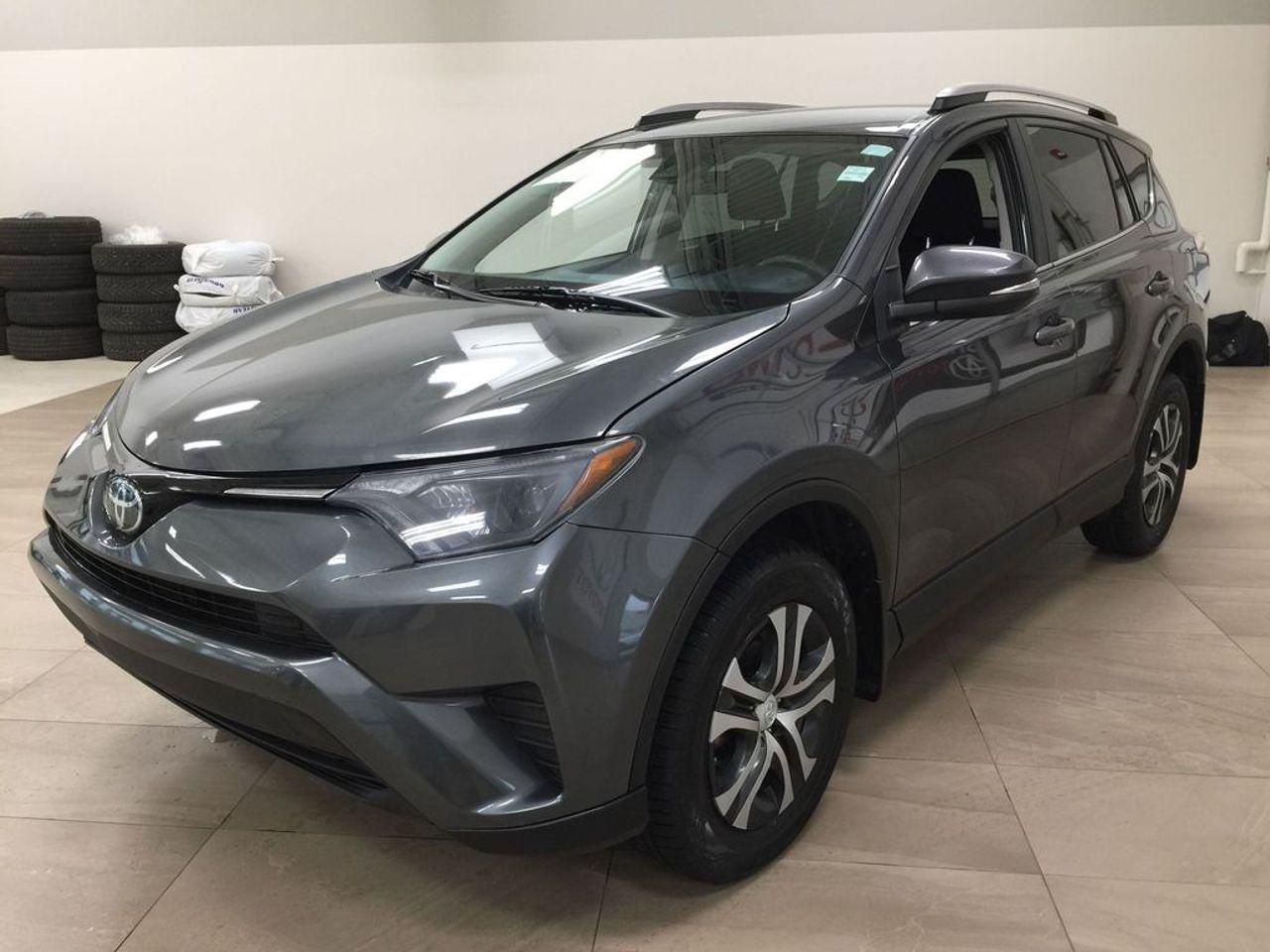 2017 Toyota RAV4 LE-2