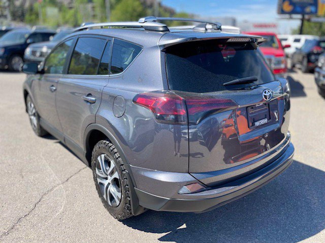 2017 Toyota RAV4 LE-3