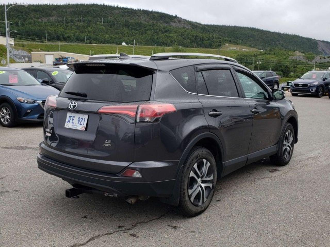 2017 Toyota RAV4 LE-2