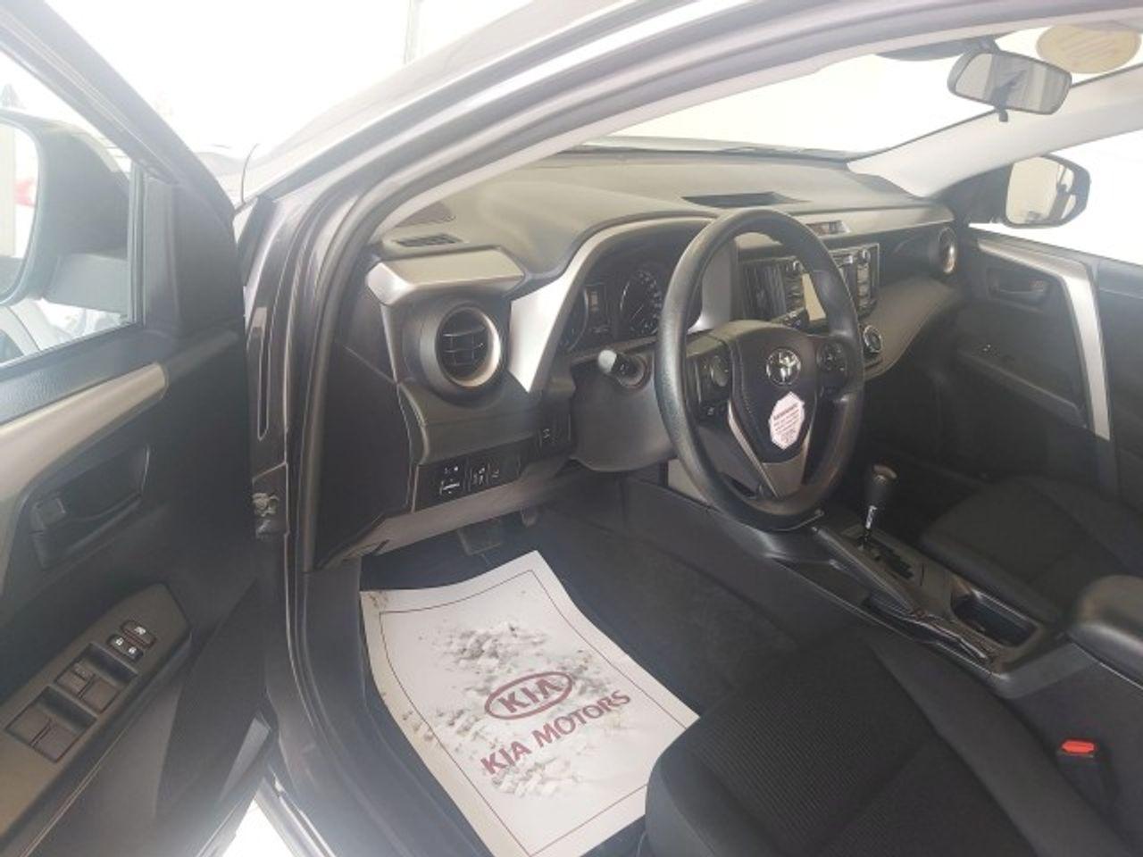 2017 Toyota RAV4 LE-3