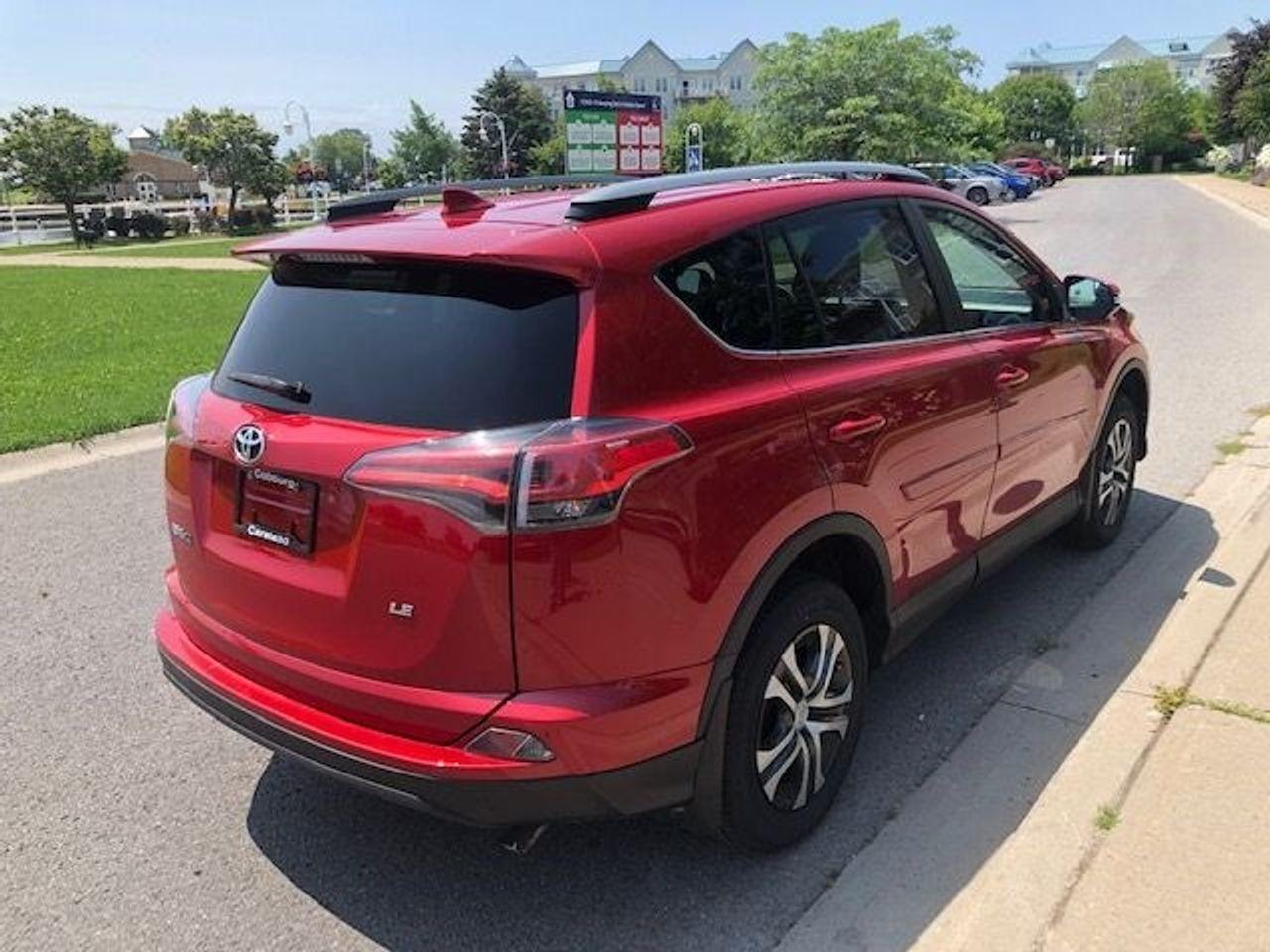 2017 Toyota RAV4 LE-4
