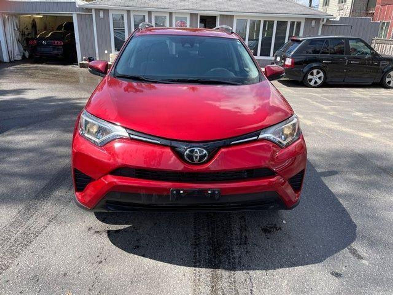 2017 Toyota RAV4 LE-2