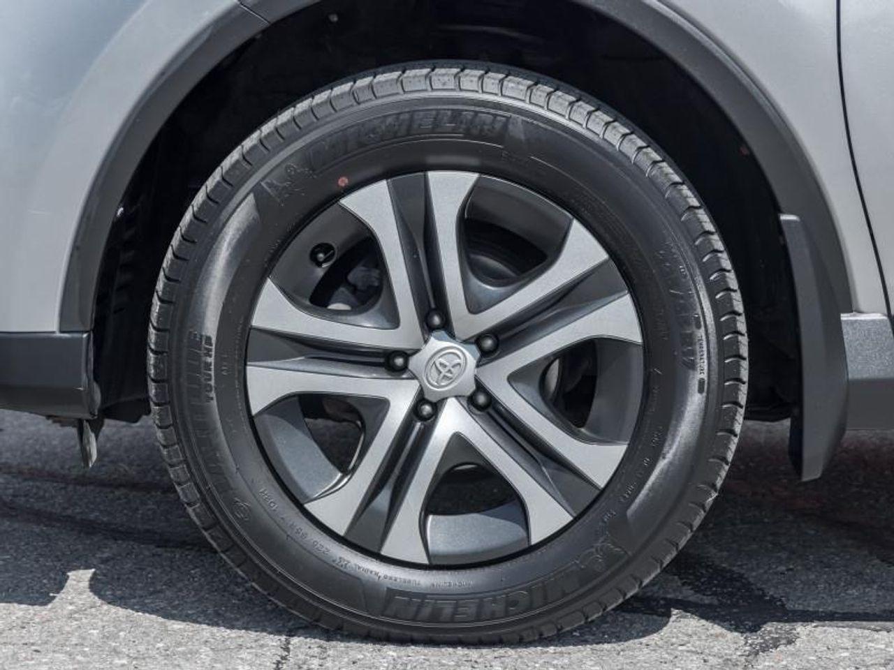 2017 Toyota RAV4 LE-3