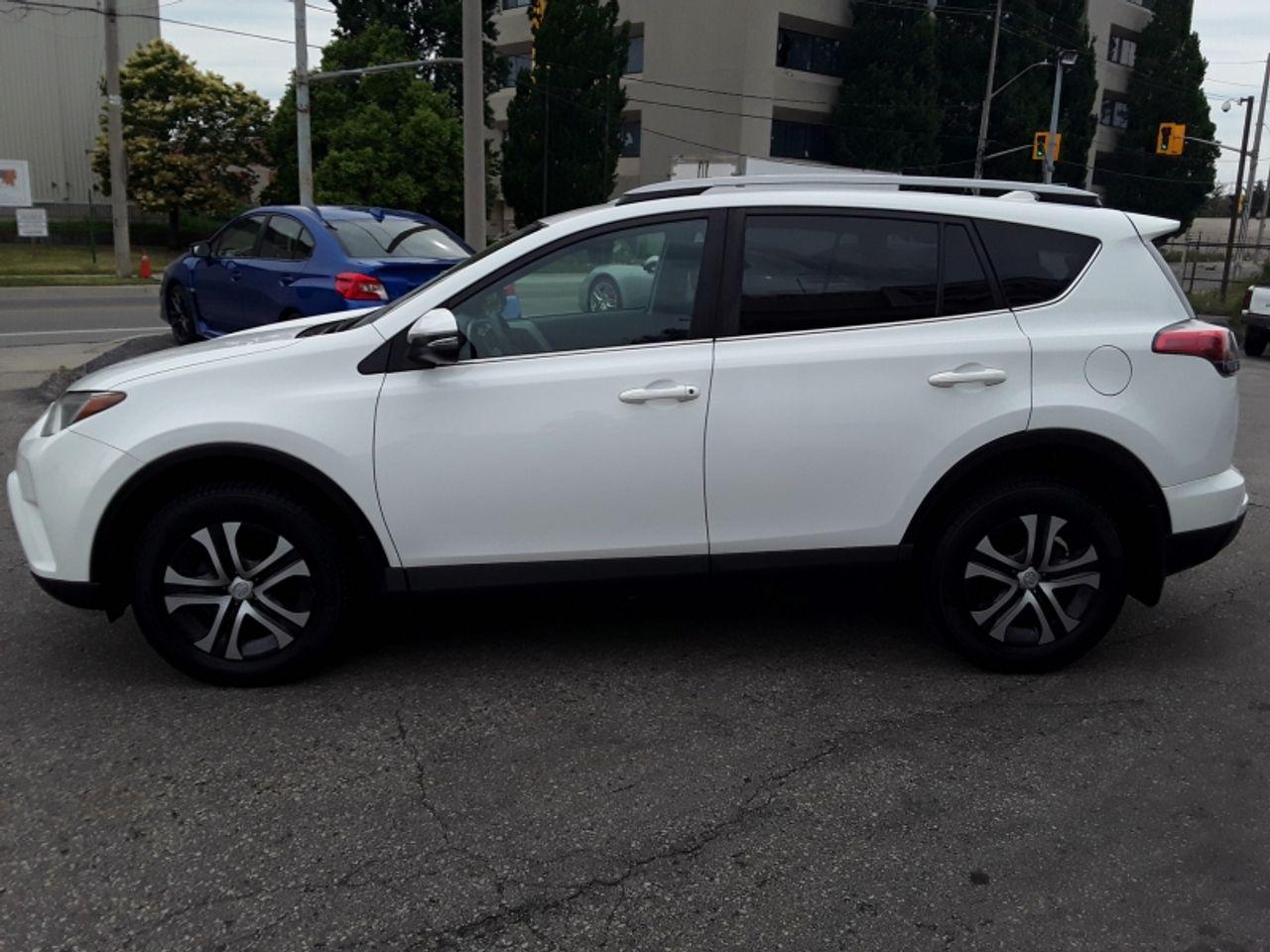 2017 Toyota RAV4 LE-3