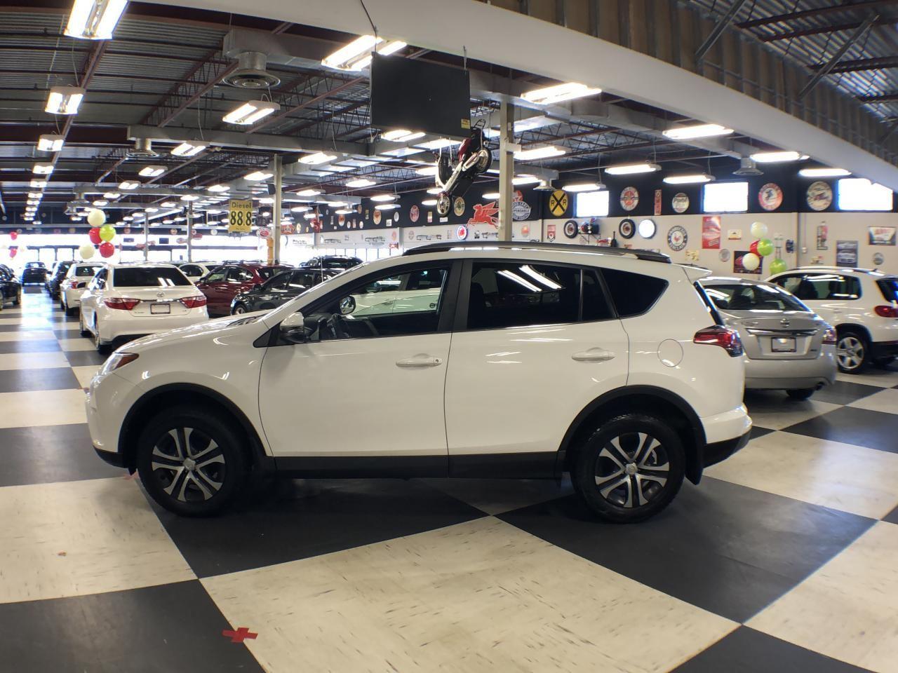 2017 Toyota RAV4 LE-3