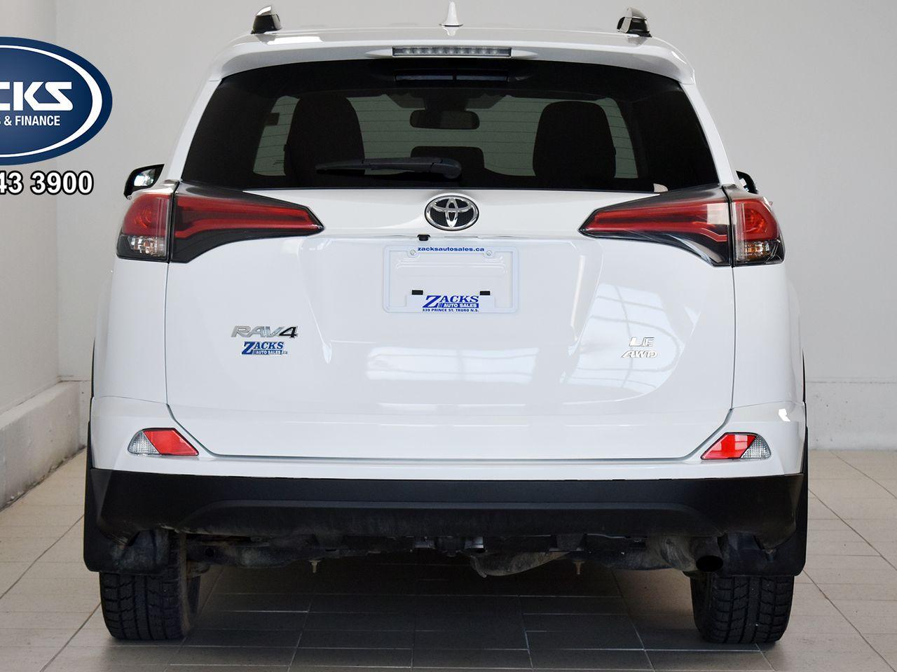 2017 Toyota RAV4 LE-4