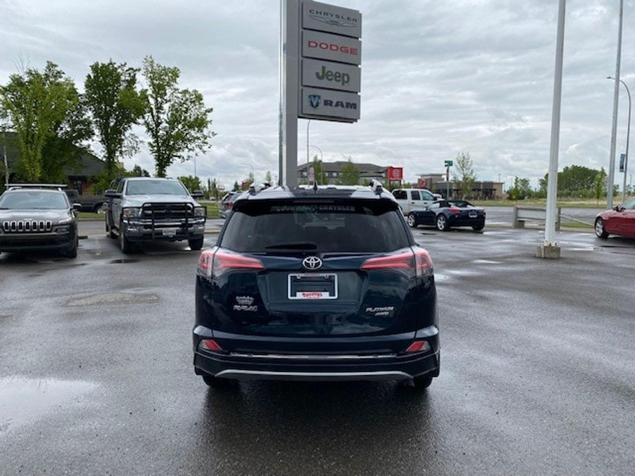 2017 Toyota RAV4 Limited-3
