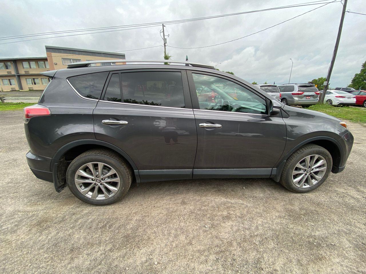 2017 Toyota RAV4 Limited-3
