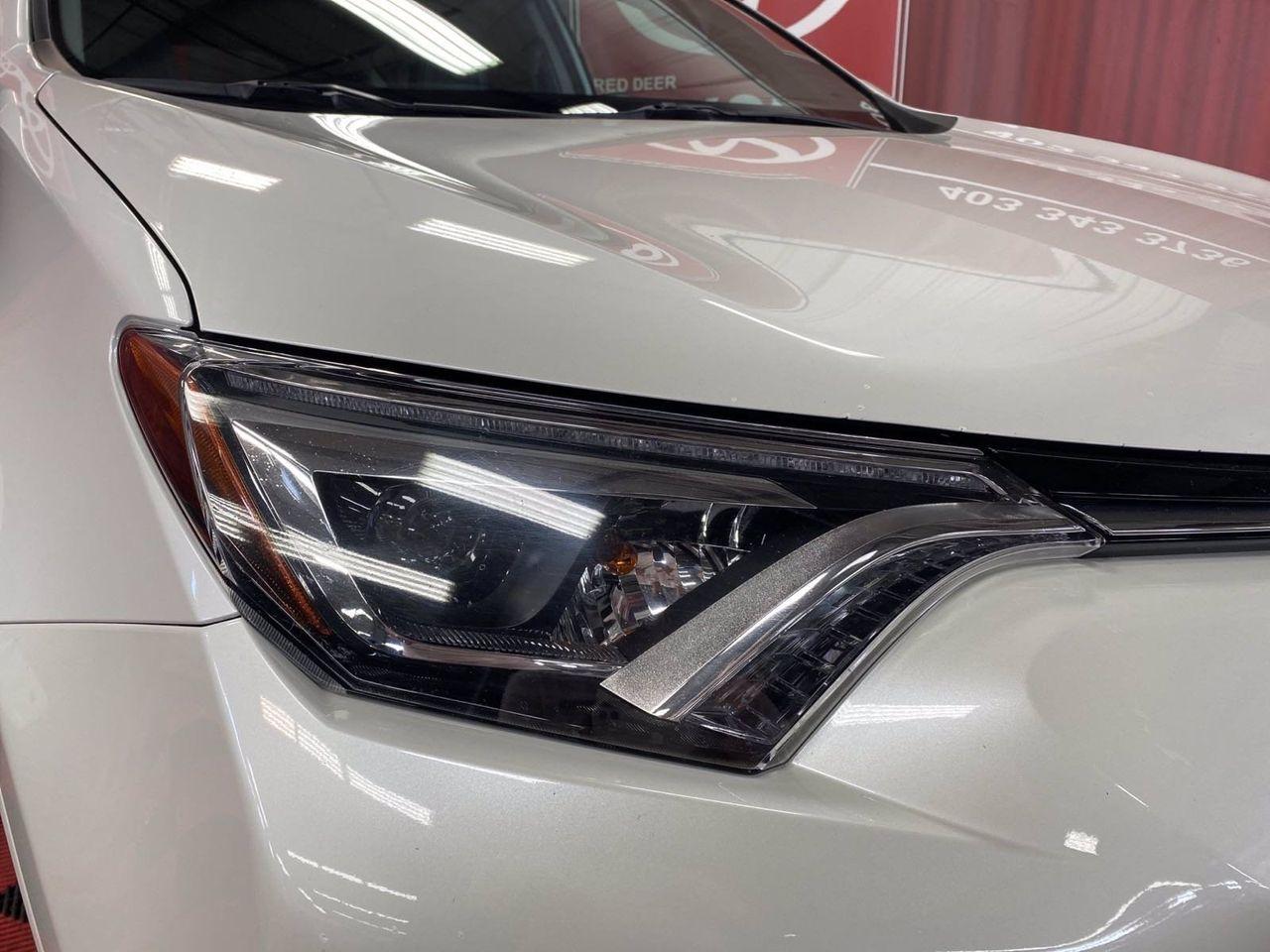 2017 Toyota RAV4 Limited-3