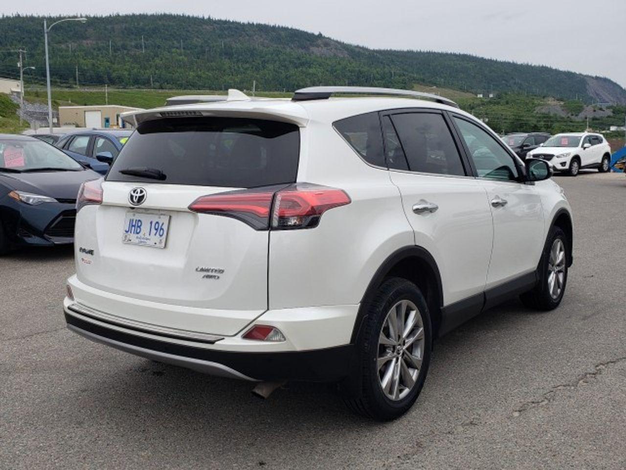 2017 Toyota RAV4 Limited-2
