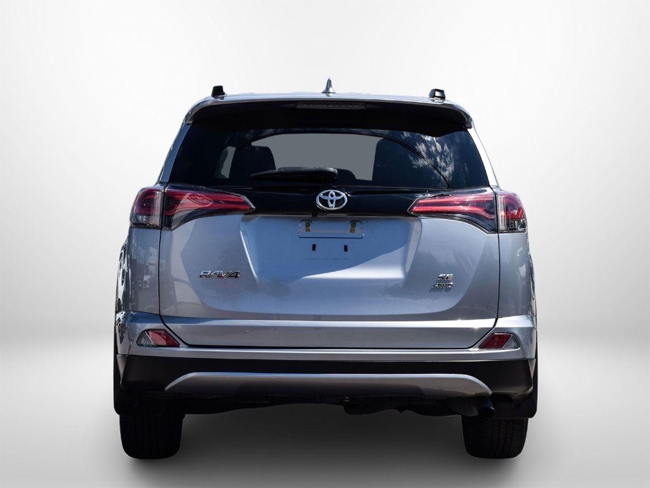 2017 Toyota RAV4 SE-4