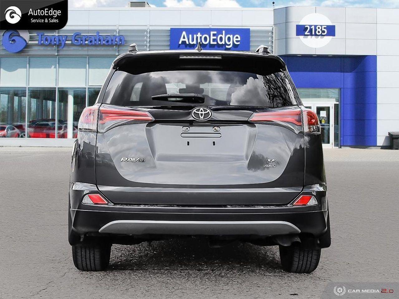 2017 Toyota RAV4 SE-4