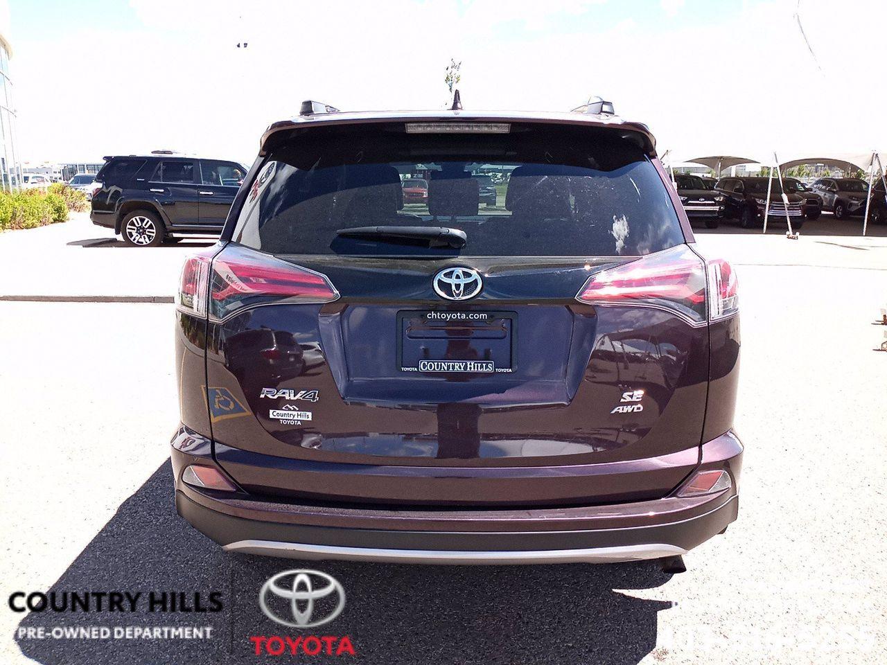 2017 Toyota RAV4 SE-4