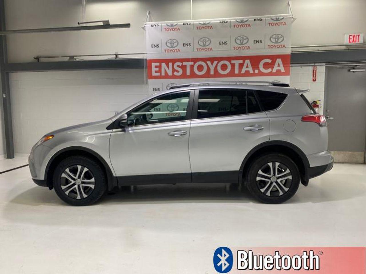 2017 Toyota RAV4 -1