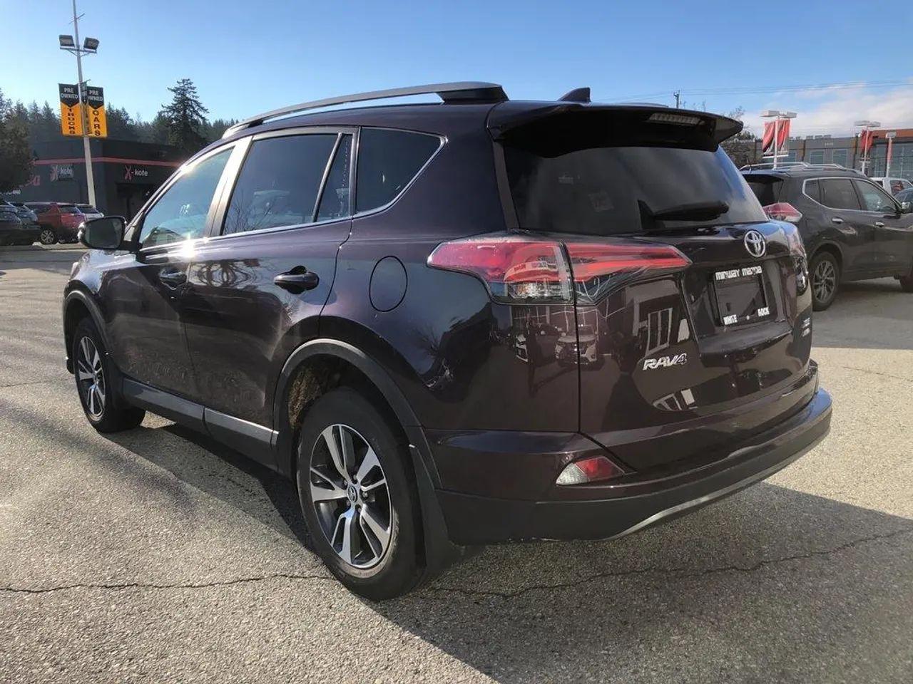 2017 Toyota RAV4 XLE-2