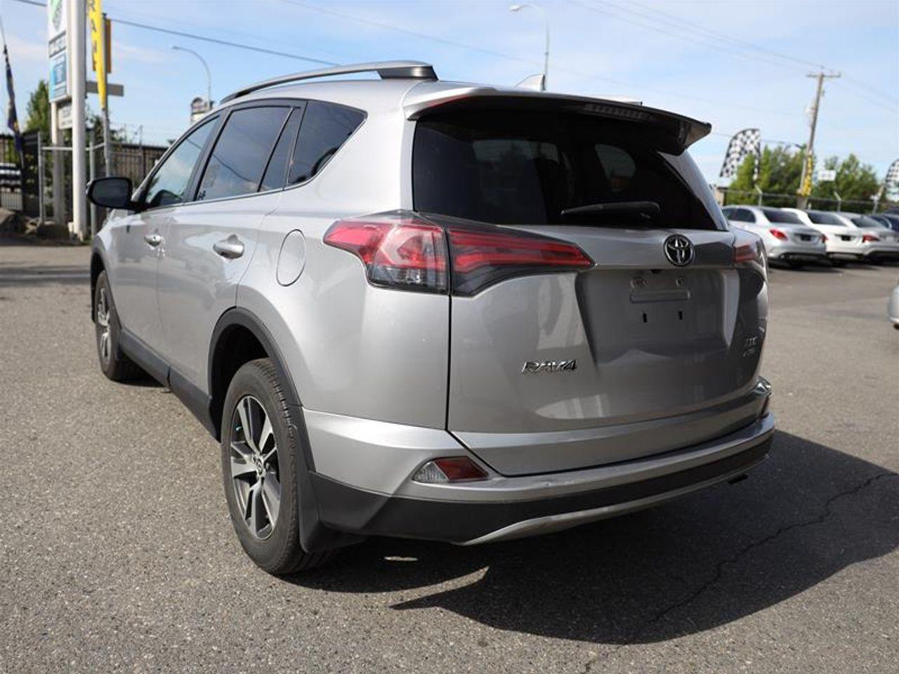 2017 Toyota RAV4 XLE-2