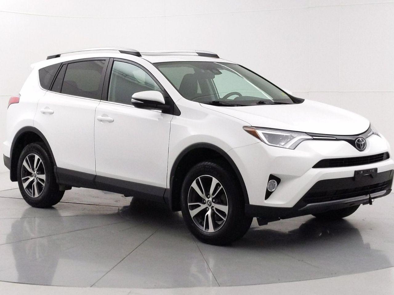 2017 Toyota RAV4 XLE-0