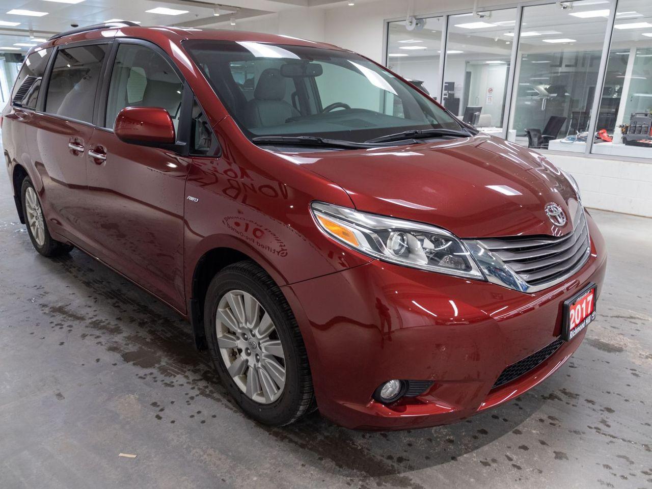 2017 Toyota Sienna XLE-2