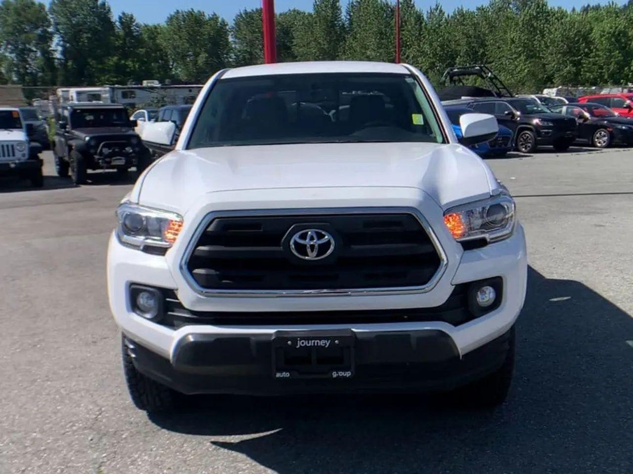 2017 Toyota Tacoma SR5-2