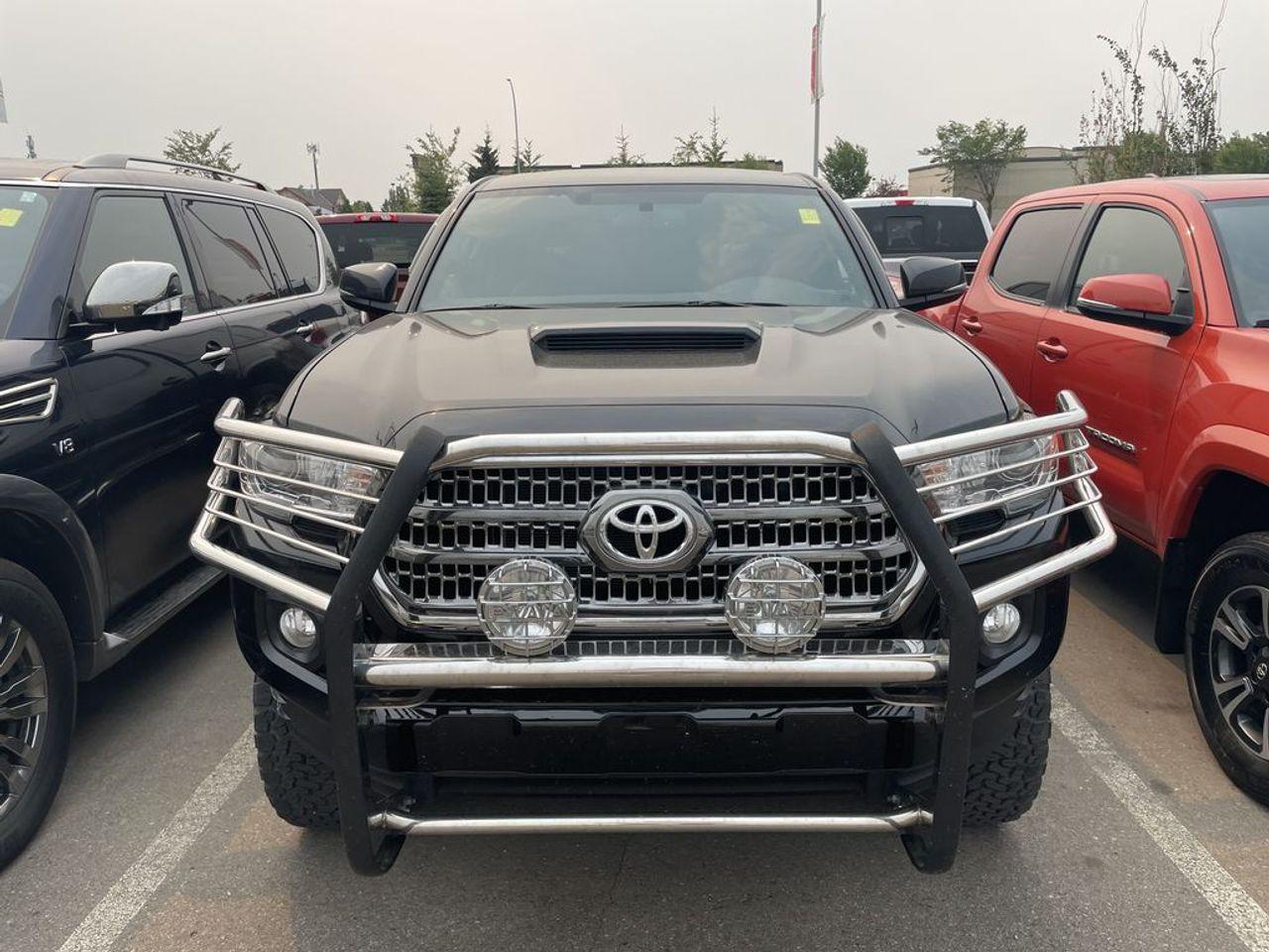 2017 Toyota Tacoma SR5-1