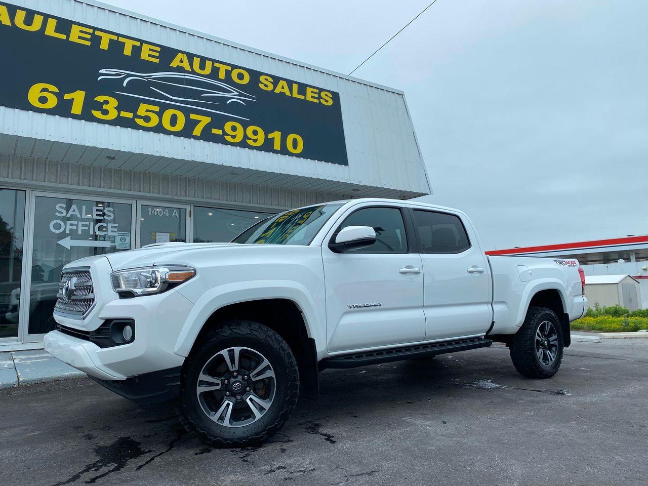 2017 Toyota Tacoma SR5-0