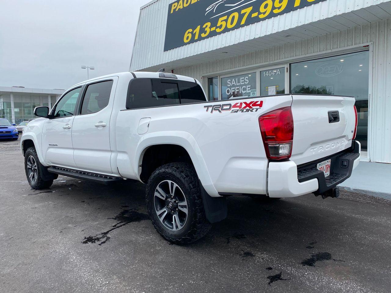 2017 Toyota Tacoma SR5-2