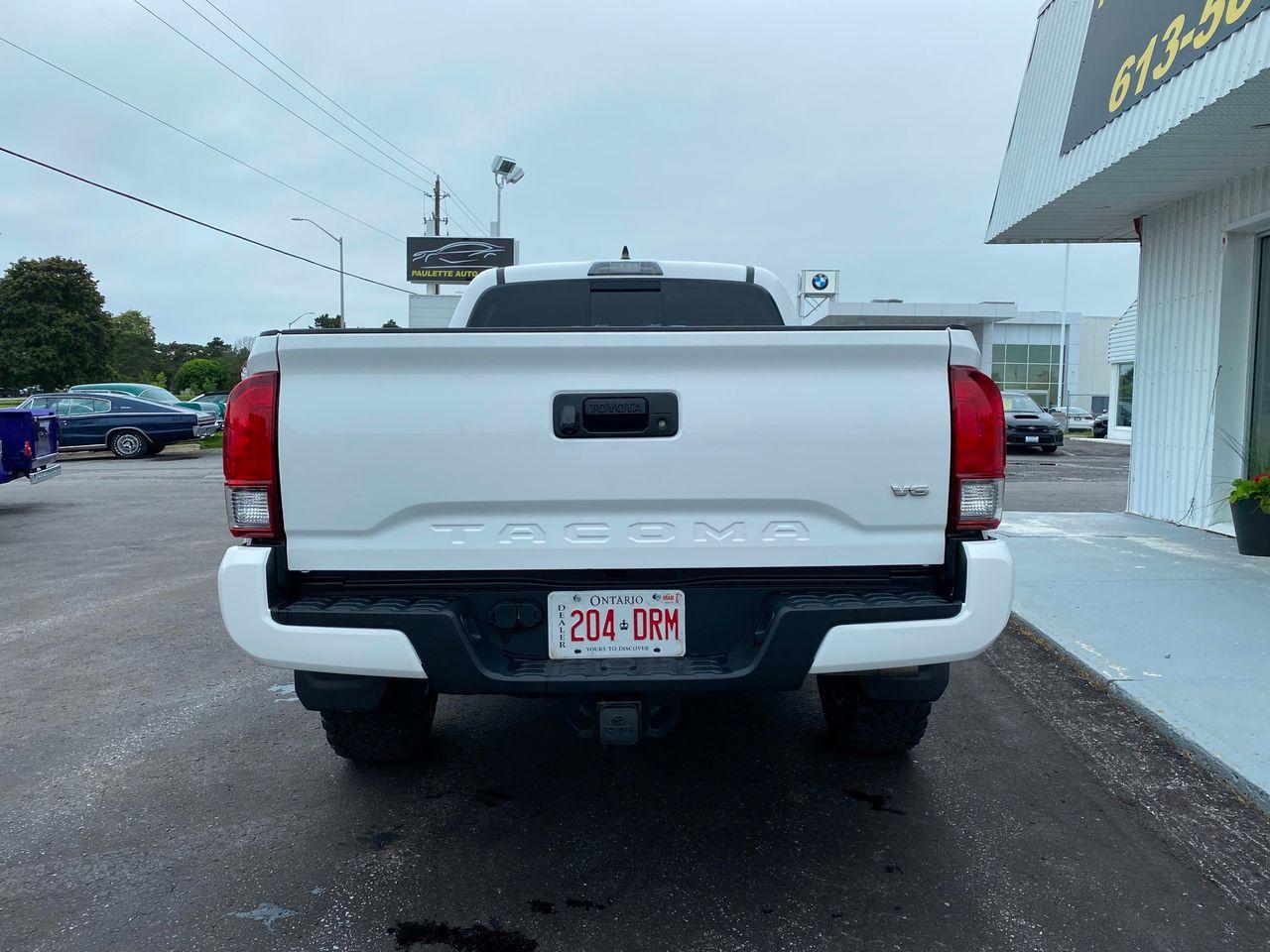 2017 Toyota Tacoma SR5-3